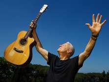 Tommy Emmanuel, CGP - Living In The Light Tour - bilety